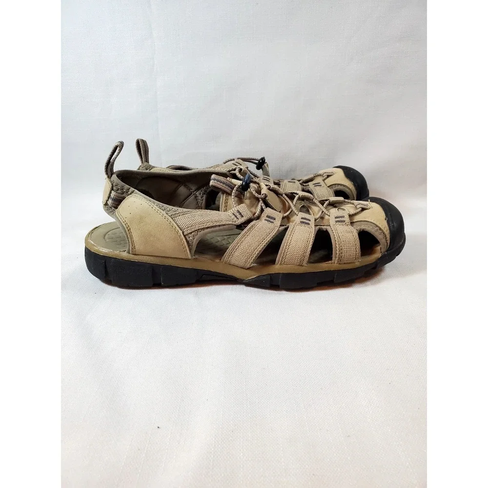 Croft & Barrow ● Men's Closed Toe Casual Sandals ● Size 10 ● Beige‎